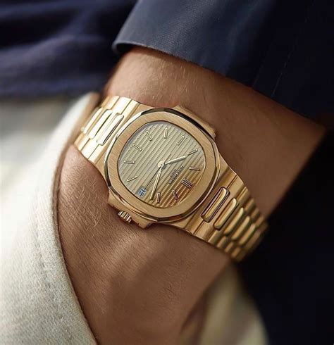 patek philippe gold watch price.